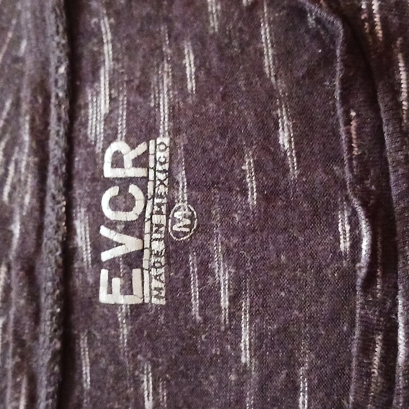 EVCR Cropped Ties at Side Tank Top - Picture 2 of 4